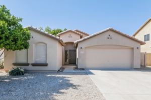 featured image of 4218 N 92nd Ln