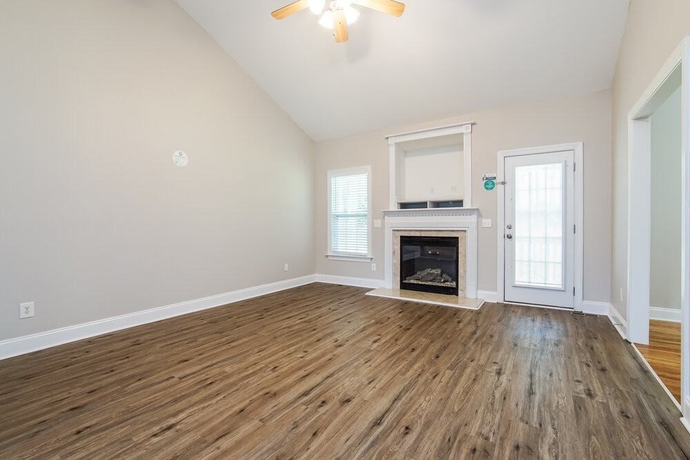 253 Keller Dr - Photo 5 of 17