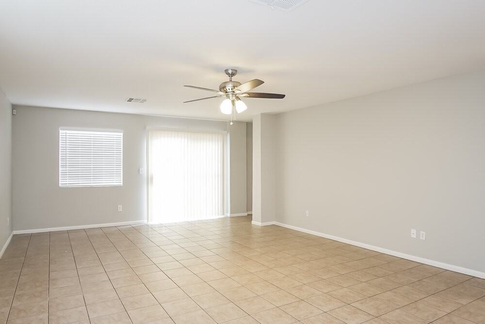 881 Adobe Flat Dr - Photo 2 of 14