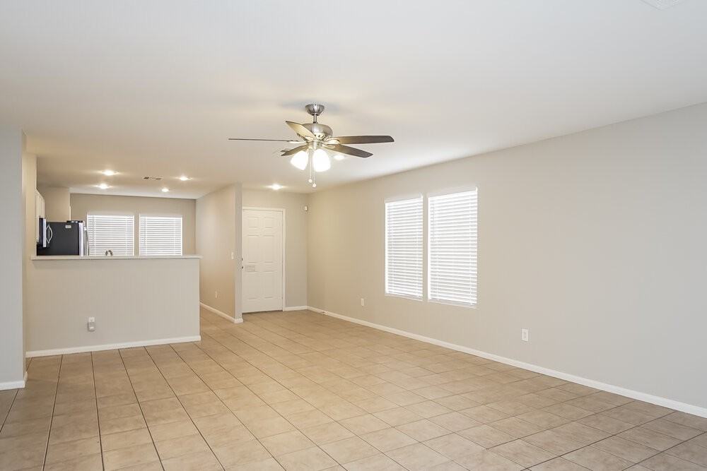 881 Adobe Flat Dr - Photo 3 of 14