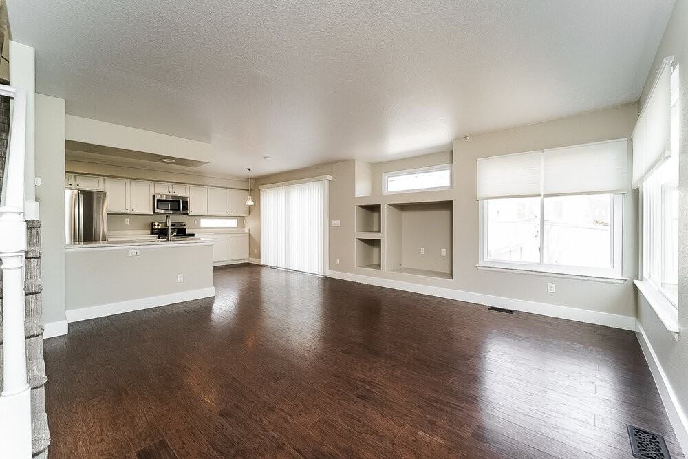 4483 Lyndenwood Pt - Photo 6 of 19
