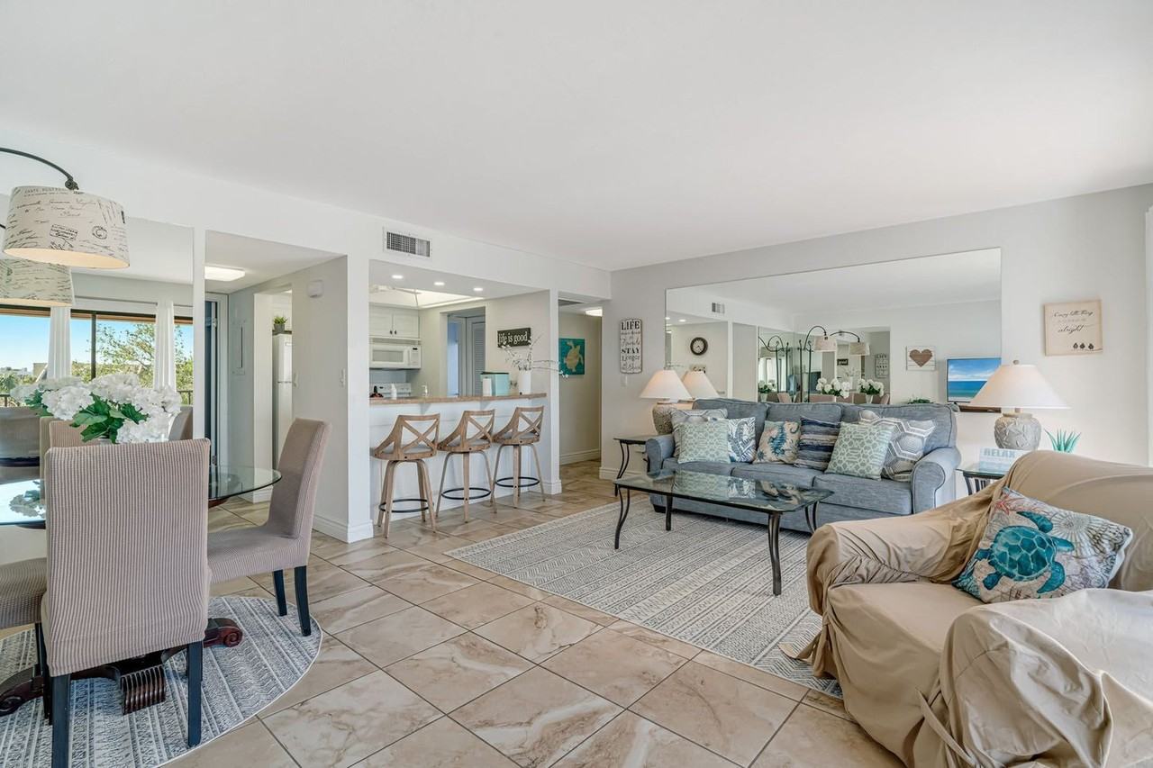 1400 Cove Ii Pl #1578373P - Photo 3 of 28