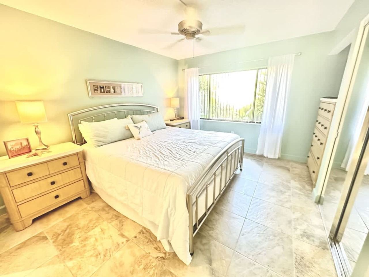 6327 Midnight Cove Rd #1578382P - Photo 7 of 30