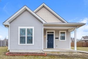 featured image of 2939 E Tabor St