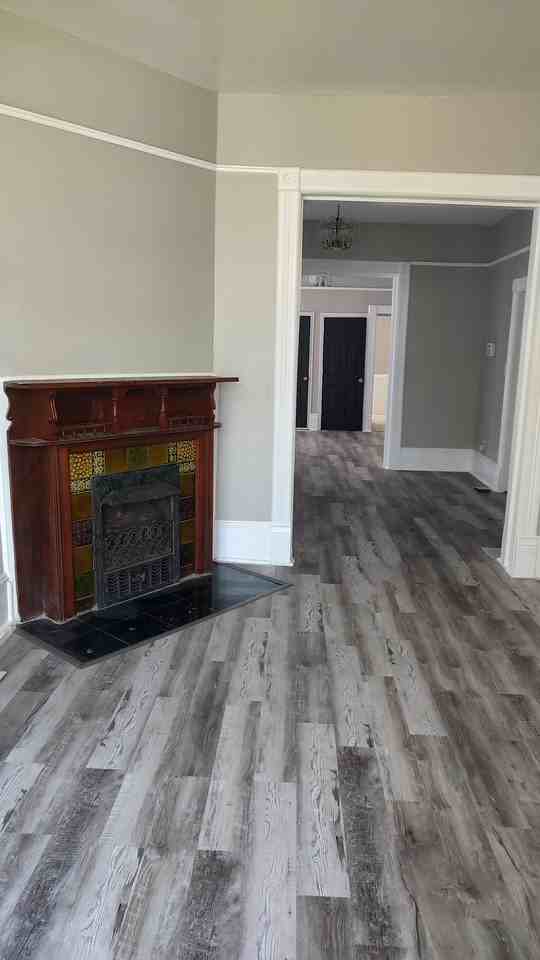 51st Street #1 - Photo 5 of 13