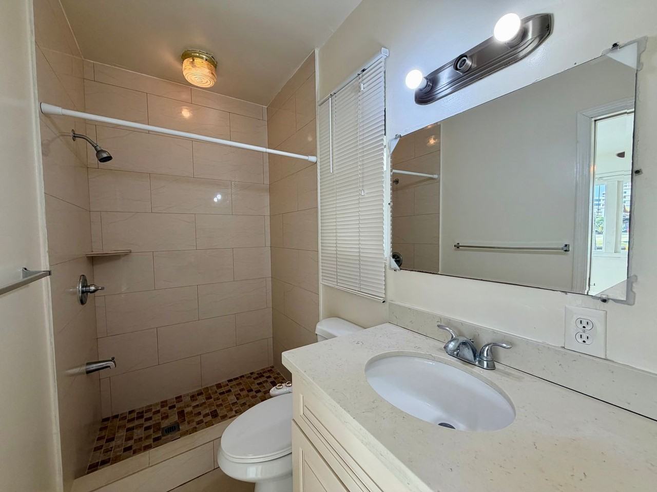 444 Pau St #H - Photo 5 of 7
