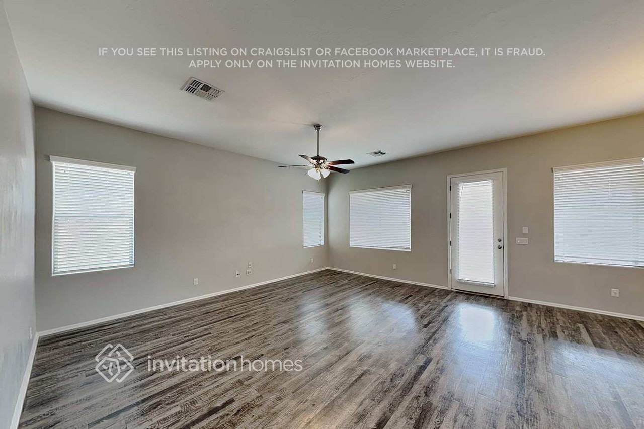 3287 W Goldmine Mountain Cv - Photo 3 of 20
