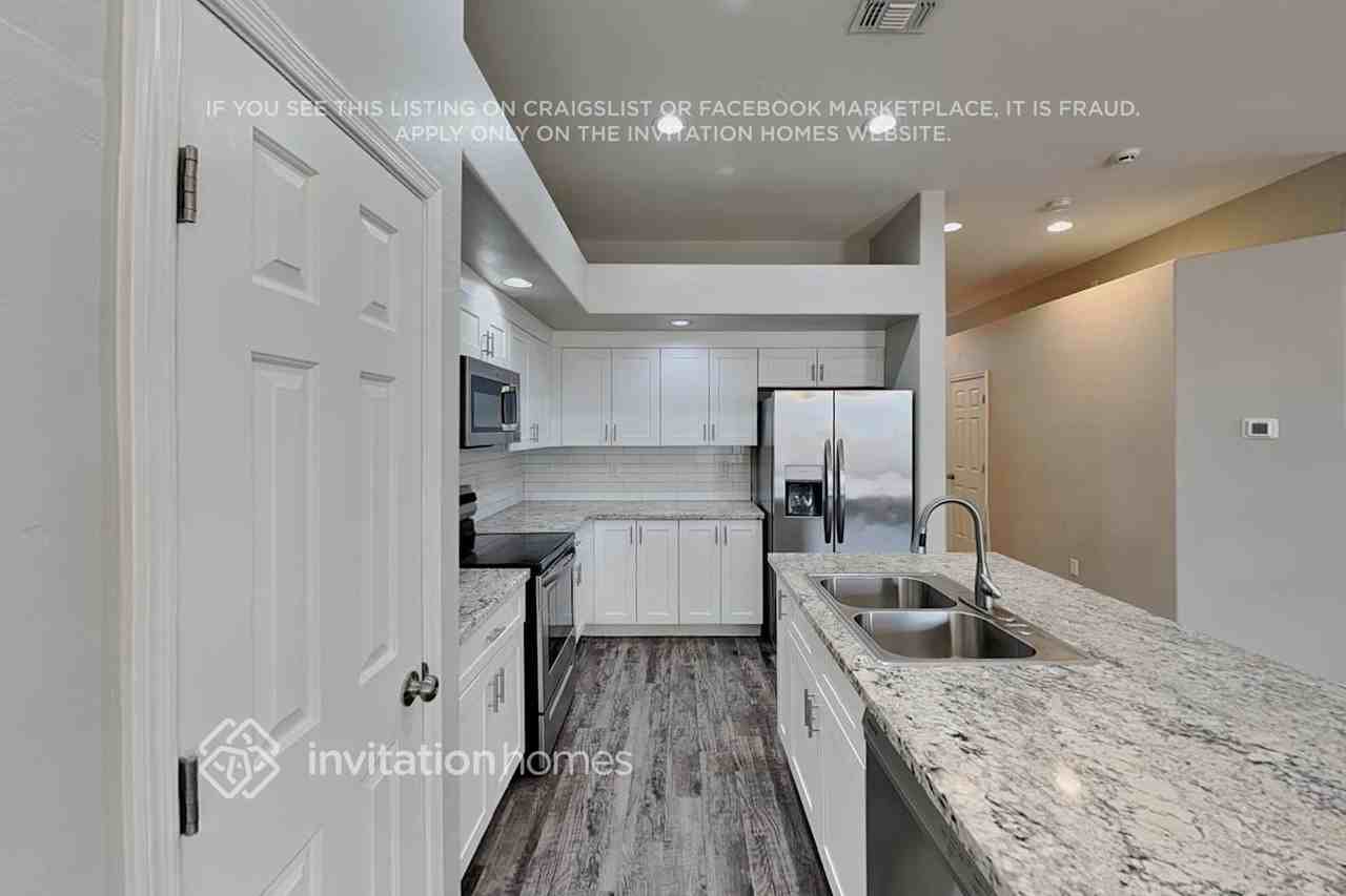 3287 W Goldmine Mountain Cv - Photo 7 of 20