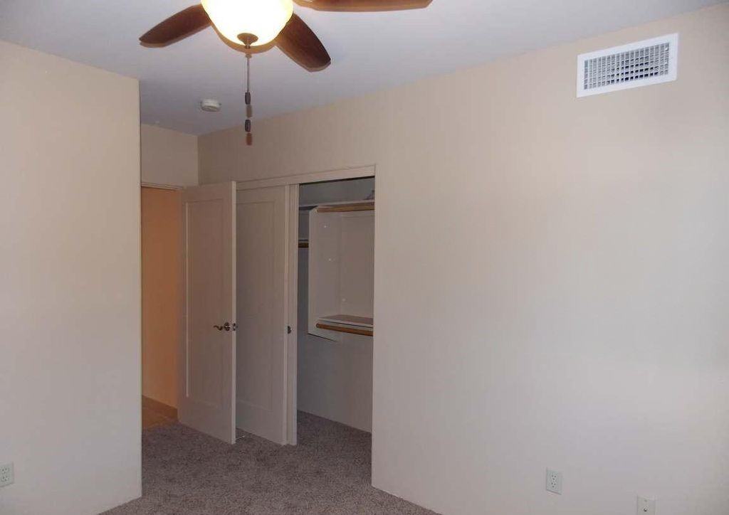 3135 North Olsen Avenue - Photo 7 of 24