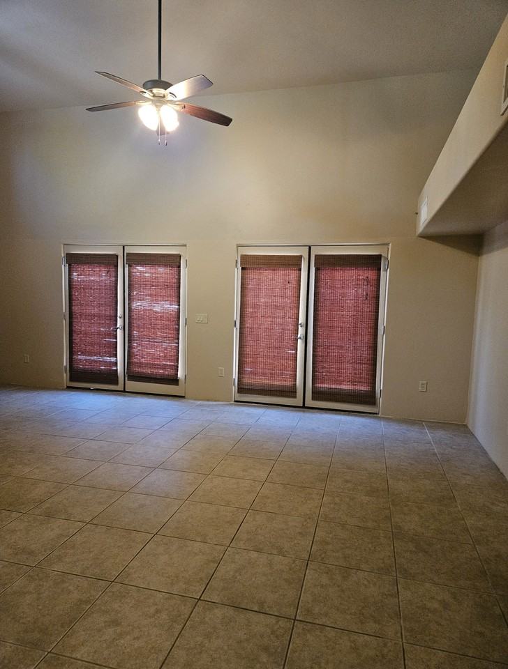 3135 North Olsen Avenue - Photo 5 of 24