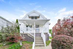 featured image of 816 Short St