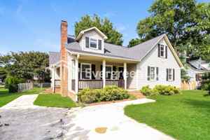 featured image of 113 Court Dr