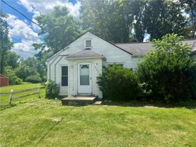 6988 Columbia Rd - Photo 1 of 1