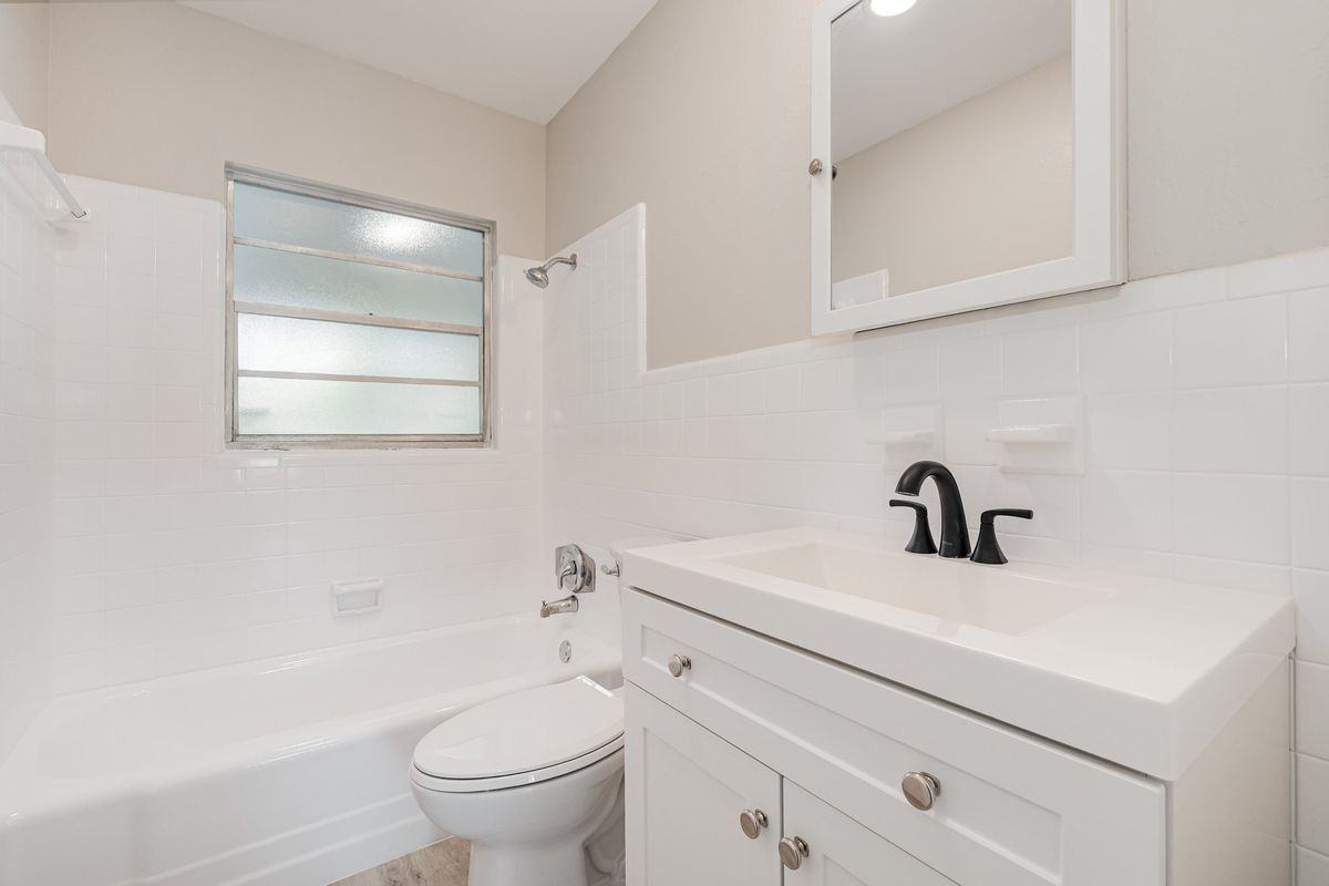 122 Niemira Ave - Photo 6 of 29