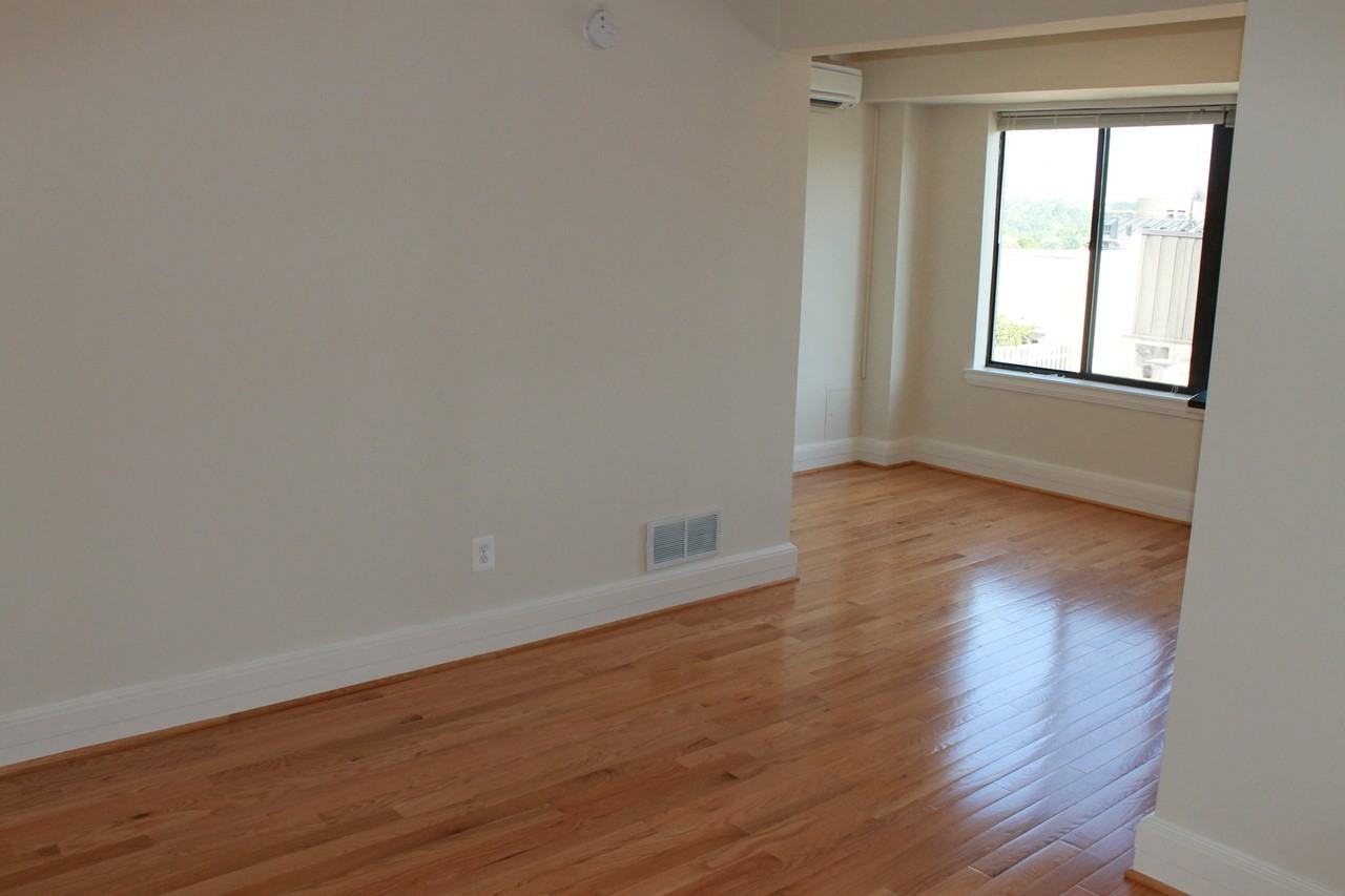 2000 Connecticut Ave. - Photo 5 of 21