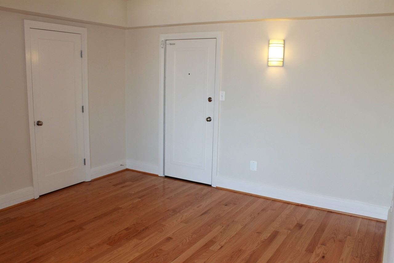 2000 Connecticut Ave. - Photo 6 of 21
