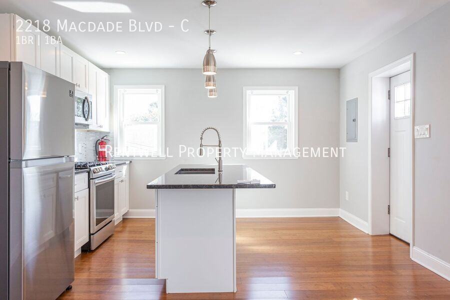 2218 Macdade Blvd #C - Photo 6 of 33