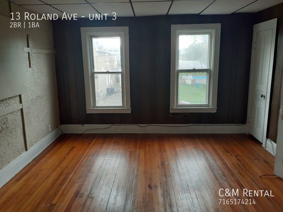 13 Roland Ave #3 - Photo 4 of 10