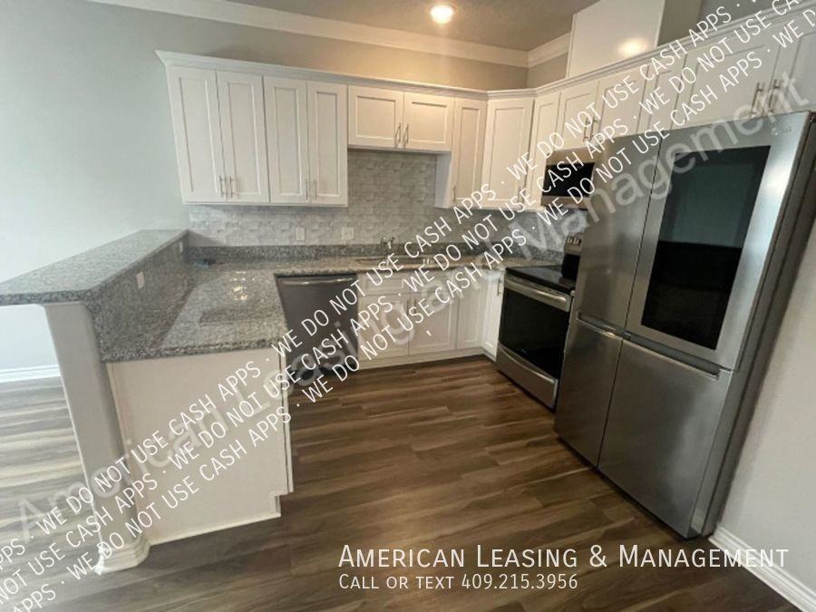 2680 Saint Helena St - Photo 4 of 19