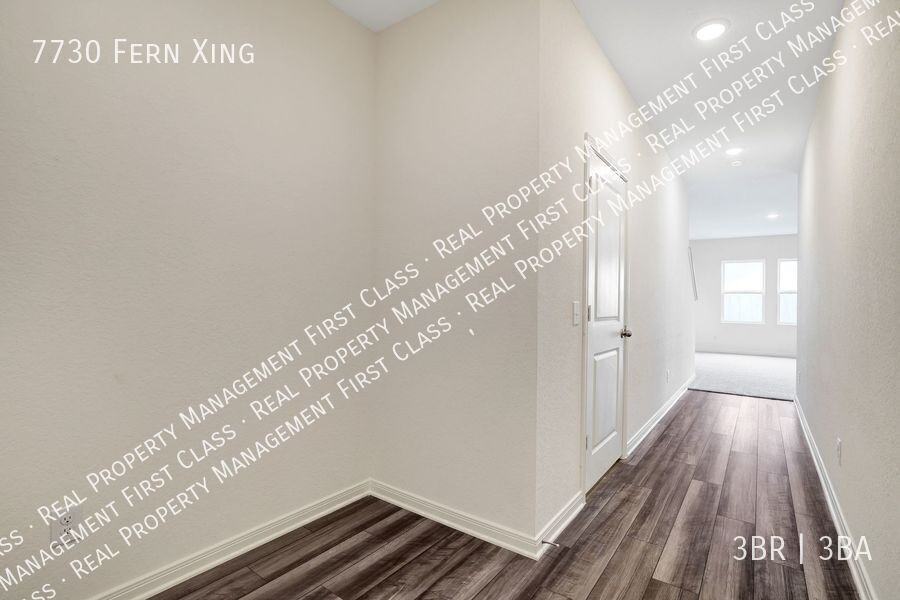 7730 Fern Xing - Photo 4 of 28