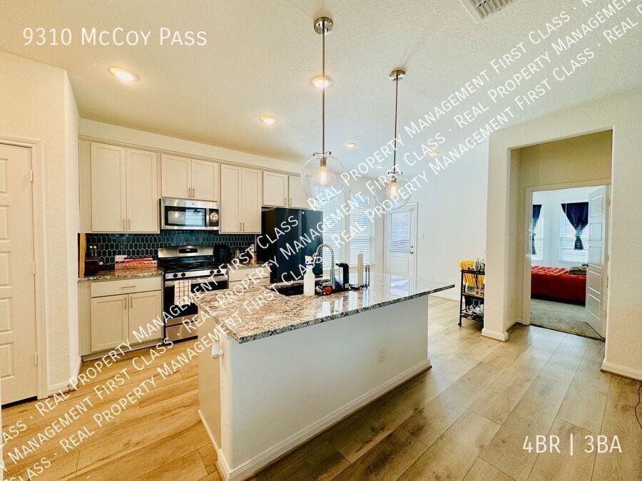 9310 Mccoy Pass - Photo 6 of 21