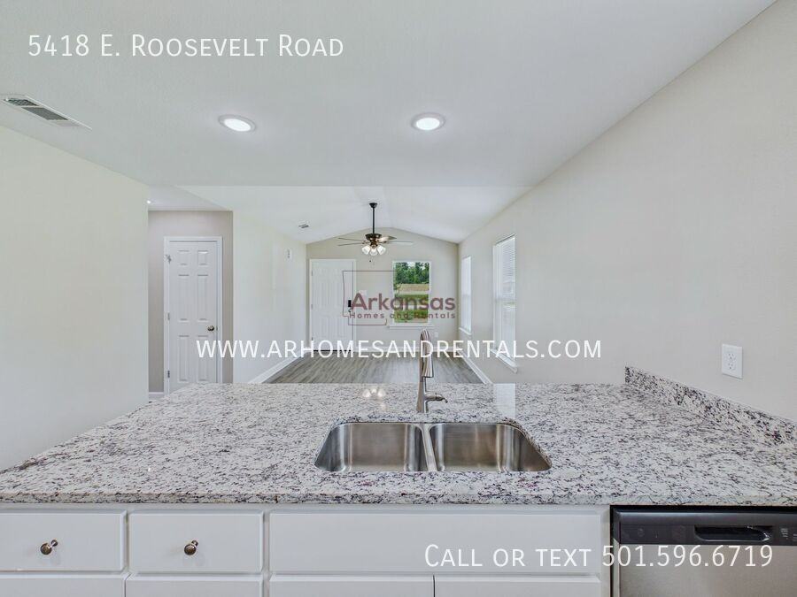5418 E Roosevelt Rd - Photo 6 of 18