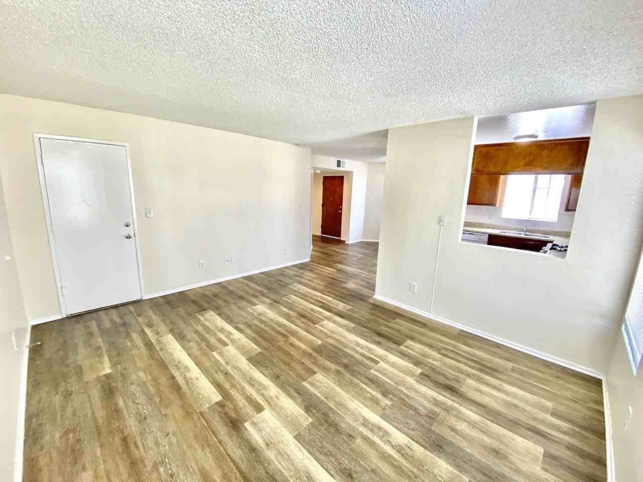 2908 E South St #1 - Photo 6 of 15