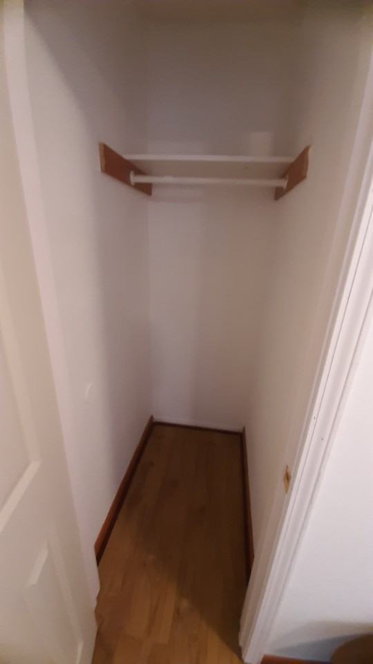 240 Brookstone Dr #NA - Photo 5 of 5