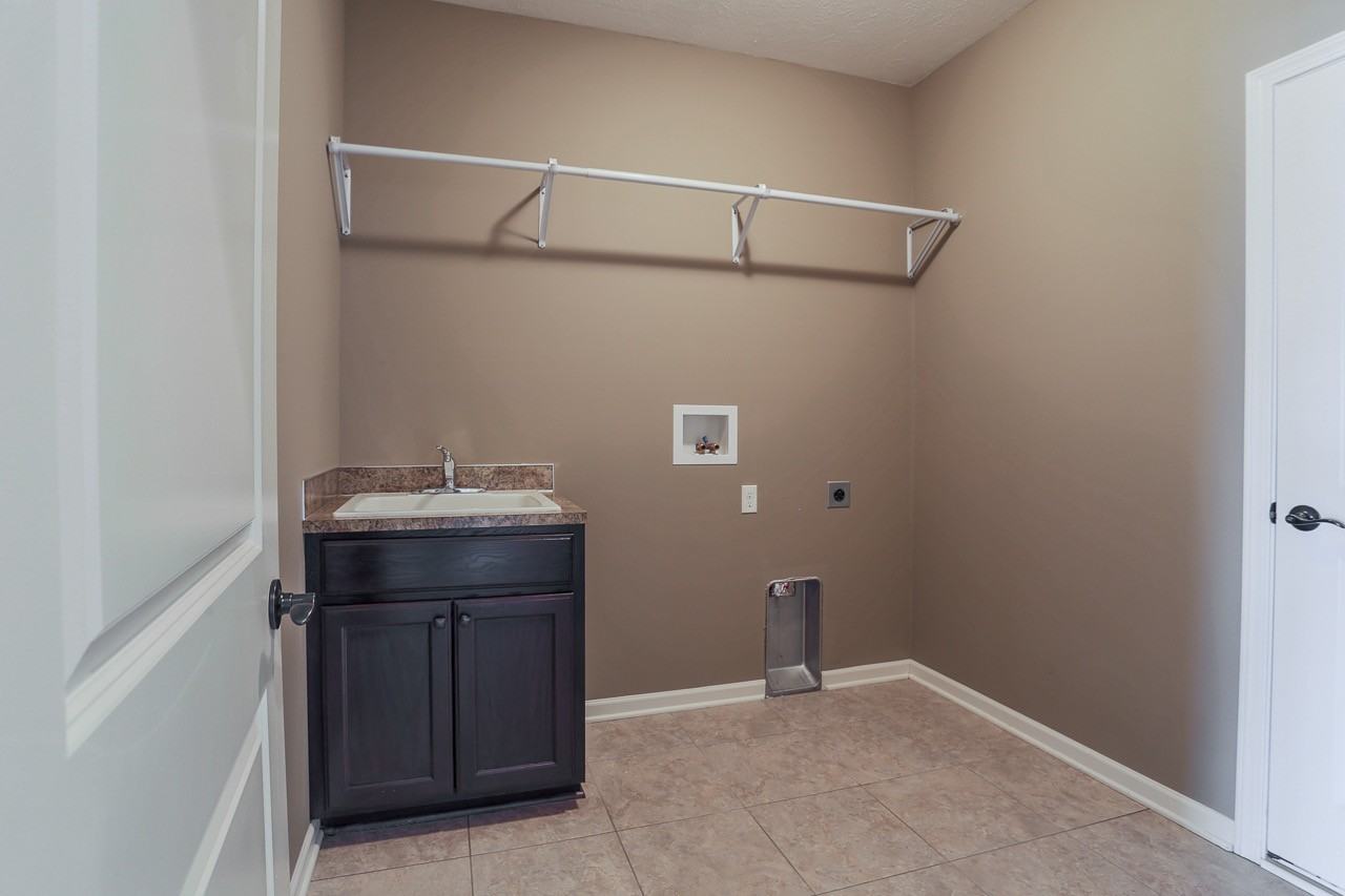 17020 Cypress St #NA - Photo 7 of 21