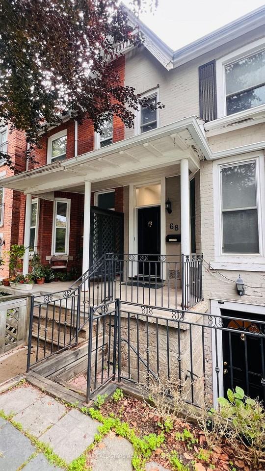 68 Macpherson Avenue - Photo 25
