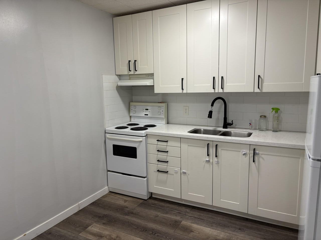 41 Carleton St. South, Unit 3, Thorold - Photo 2 of 10