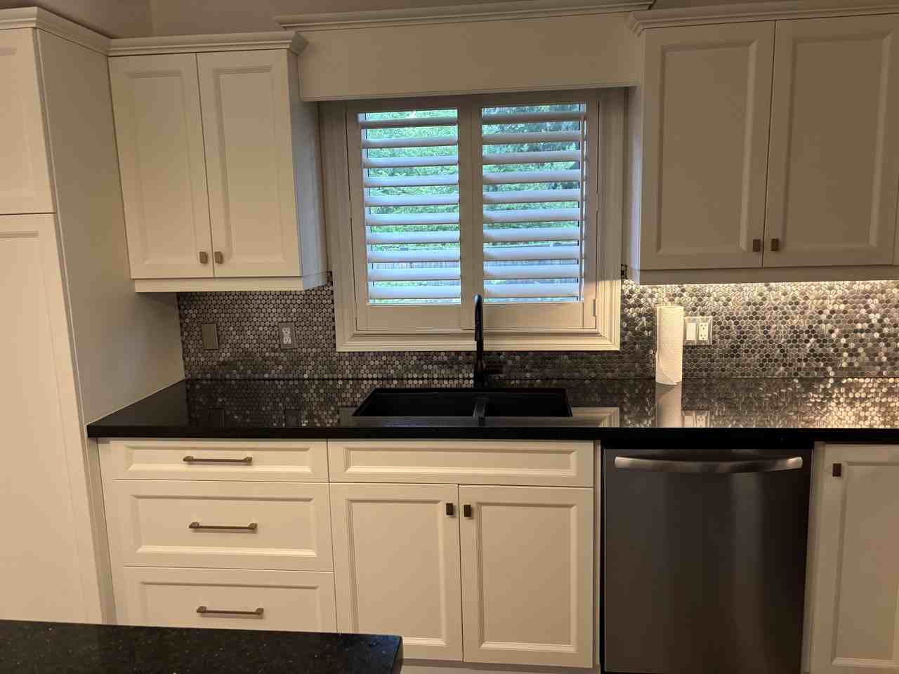 33 Broadway Ave - Photo 4 of 22