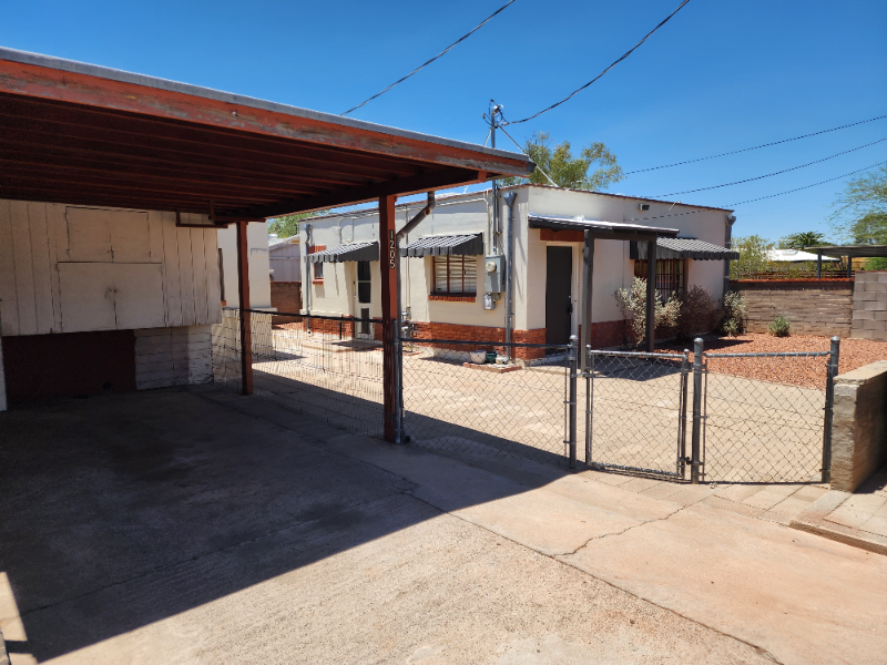 1207 N Palo Verde Blvd - Photo 3 of 20