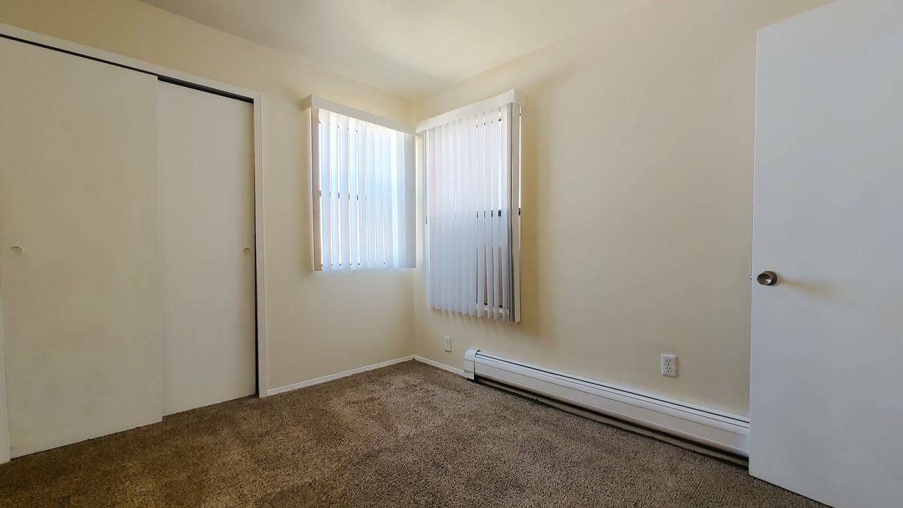 Cloudview Terrace - Photo 6 of 21
