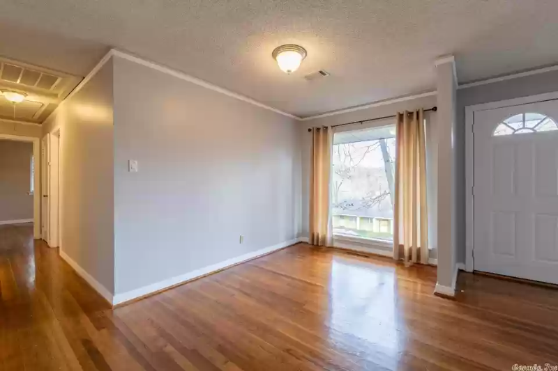 3817 N Cedar St - Photo 5 of 19