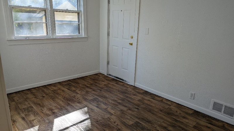 1308 S Michigan Ave #2 - Photo 5 of 9