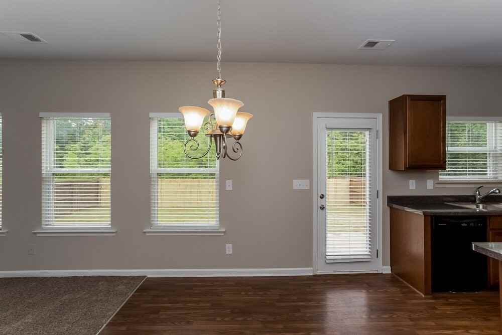 137 Centerra Springs Dr - Photo 5 of 13