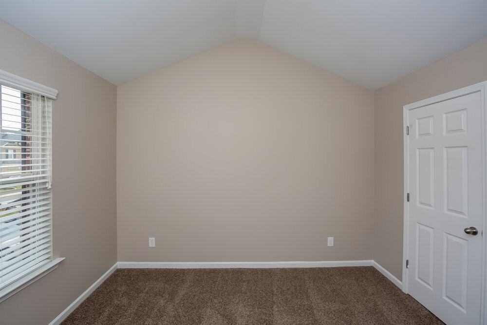 137 Centerra Springs Dr - Photo 7 of 13