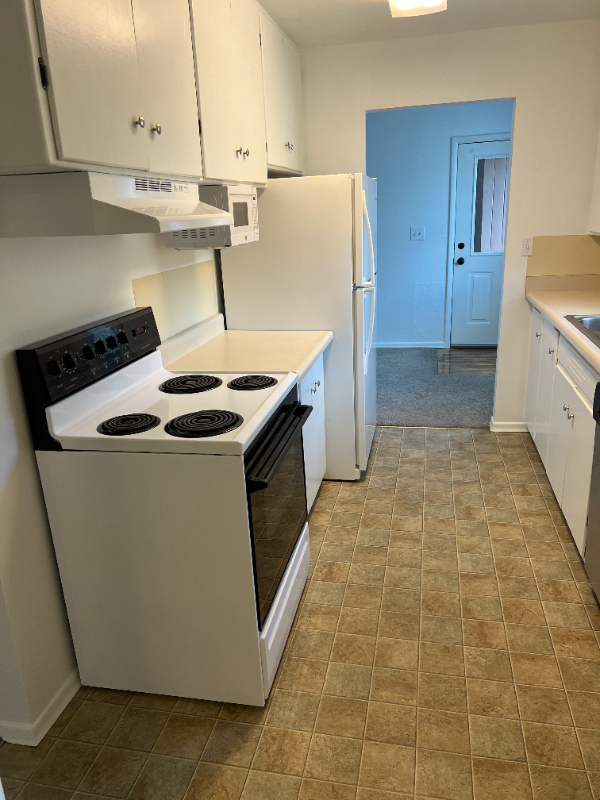2318 5th St - Photo 4 of 11