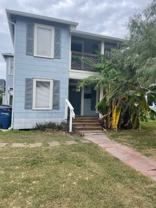 320 Oleander Ave #U - Photo 1 of 1