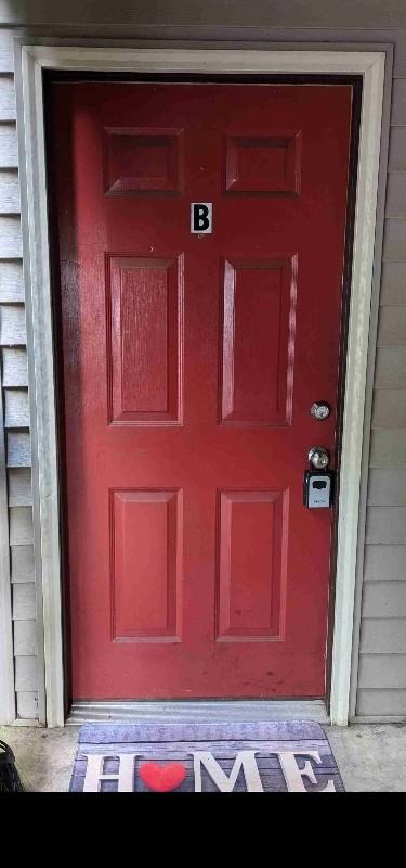 1220 8th St Ne #B - Photo 2 of 18
