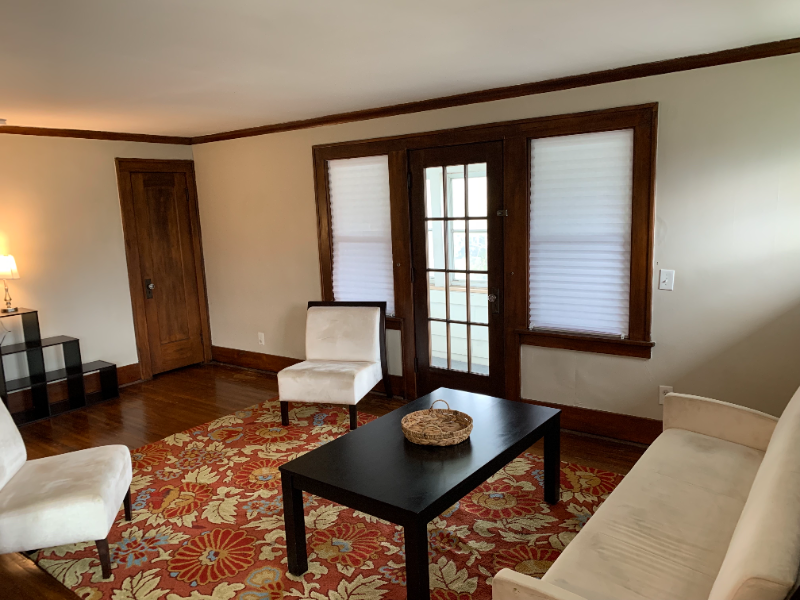 366 Inglewood Dr #UP - Photo 3 of 17