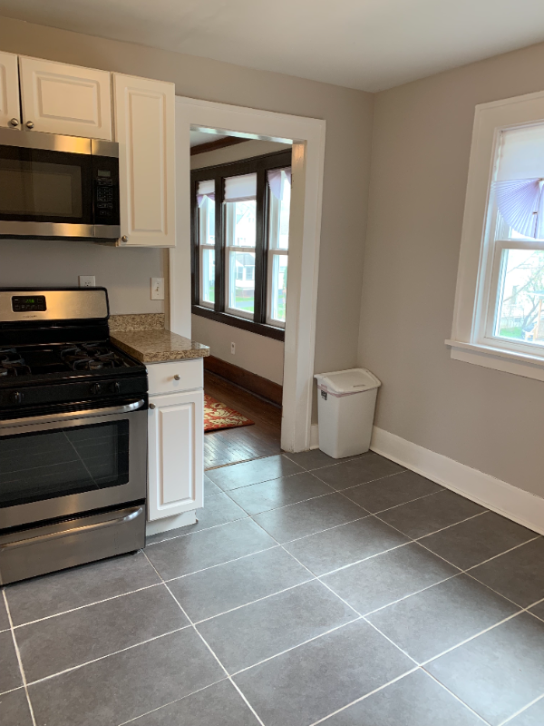 366 Inglewood Dr #UP - Photo 7 of 17