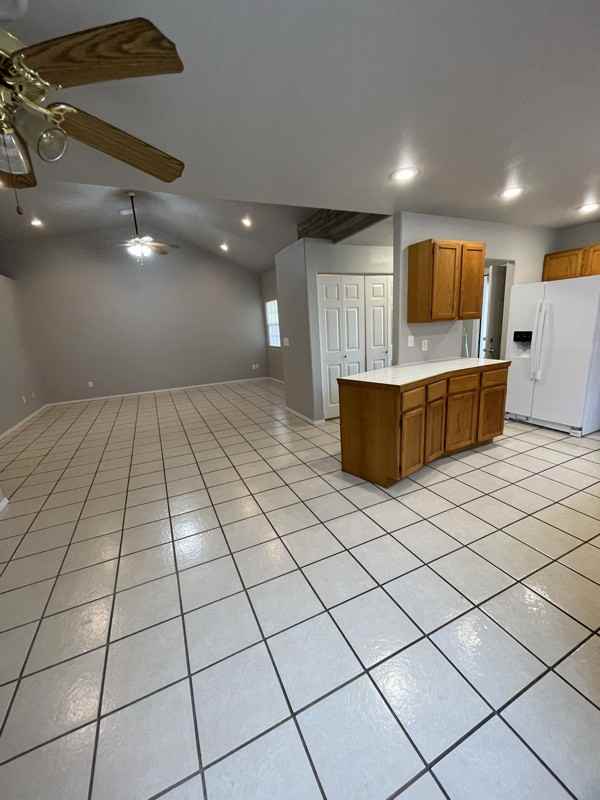 63161 Eastroad #63163 - Photo 7 of 14