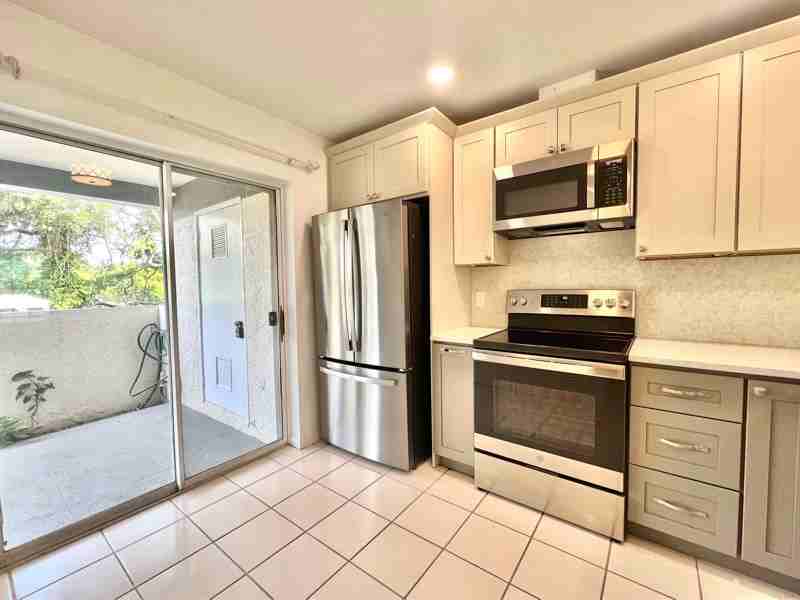 1289 N Mcmullen Booth Rd - Photo 6 of 21