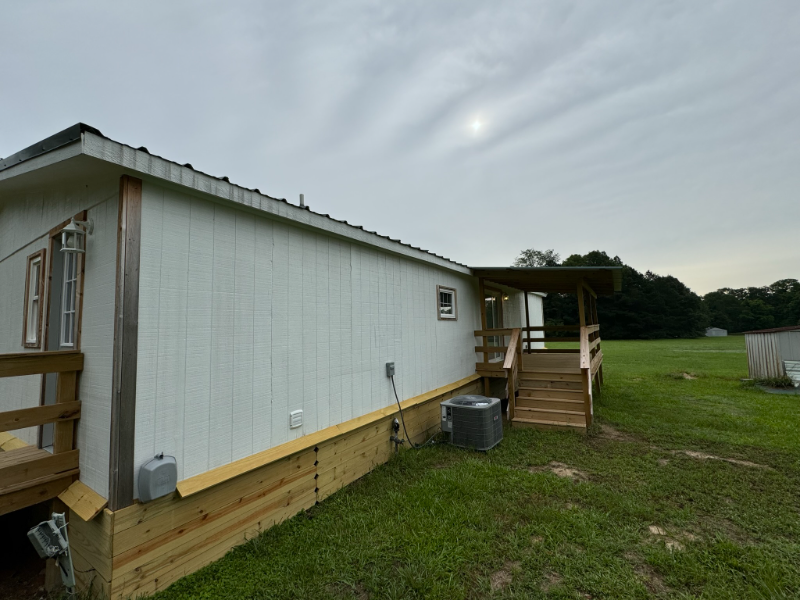 5723 Atwood Rd - Photo 3 of 20