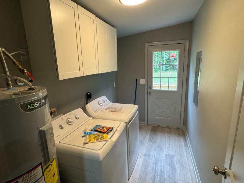 5723 Atwood Rd - Photo 4 of 20