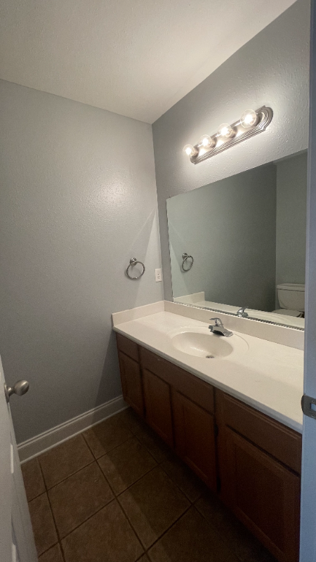 1897 W Stone St #3 - Photo 5 of 16