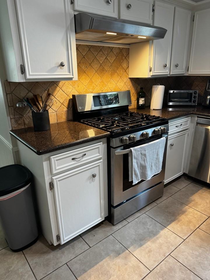 7618 Cheyne Cir - Photo 6 of 9