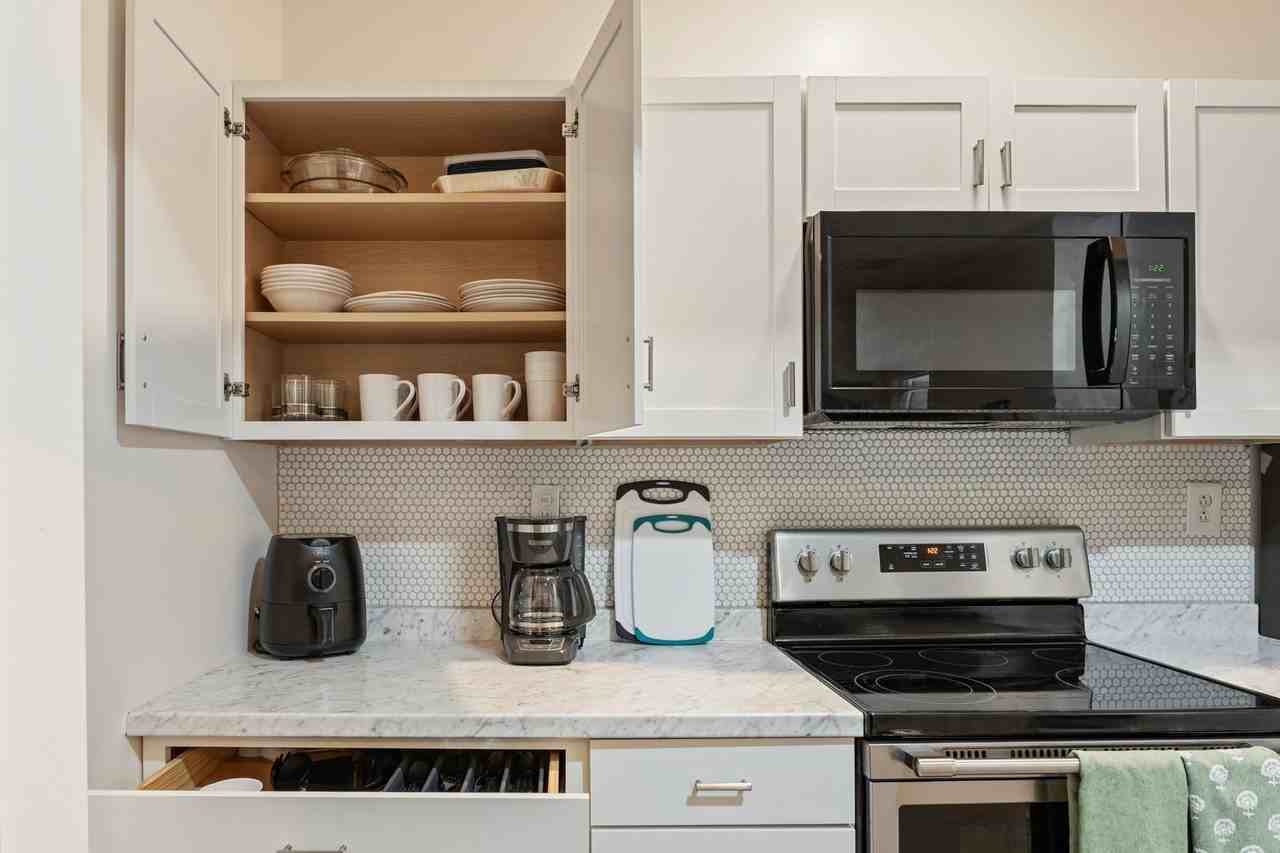 1019 W Rowan St - Photo 7 of 20